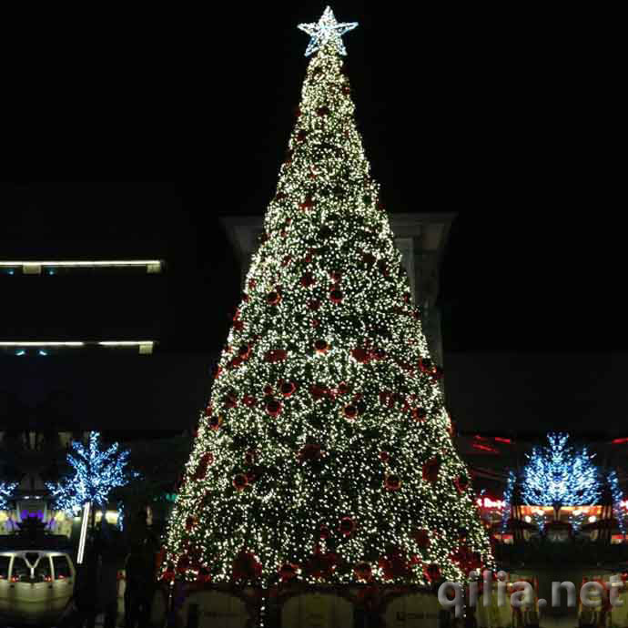 大型LED灯广场圣诞树